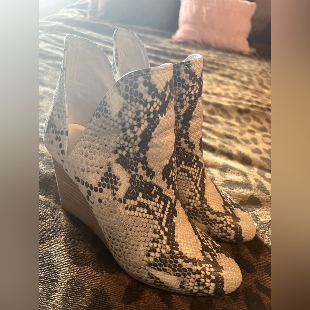 Snake print bootie